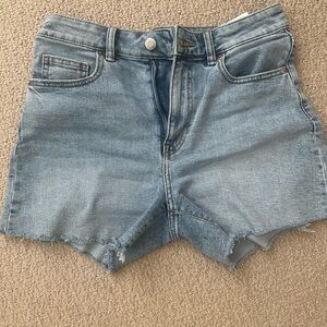 H&M Blue Jean Shorts with Frayed Hem and High-Rise Waist